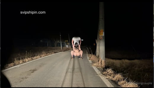 【2023_06_22】Video_of_Immortal_Moon_tamed_by_its_owner_🙂.m4v